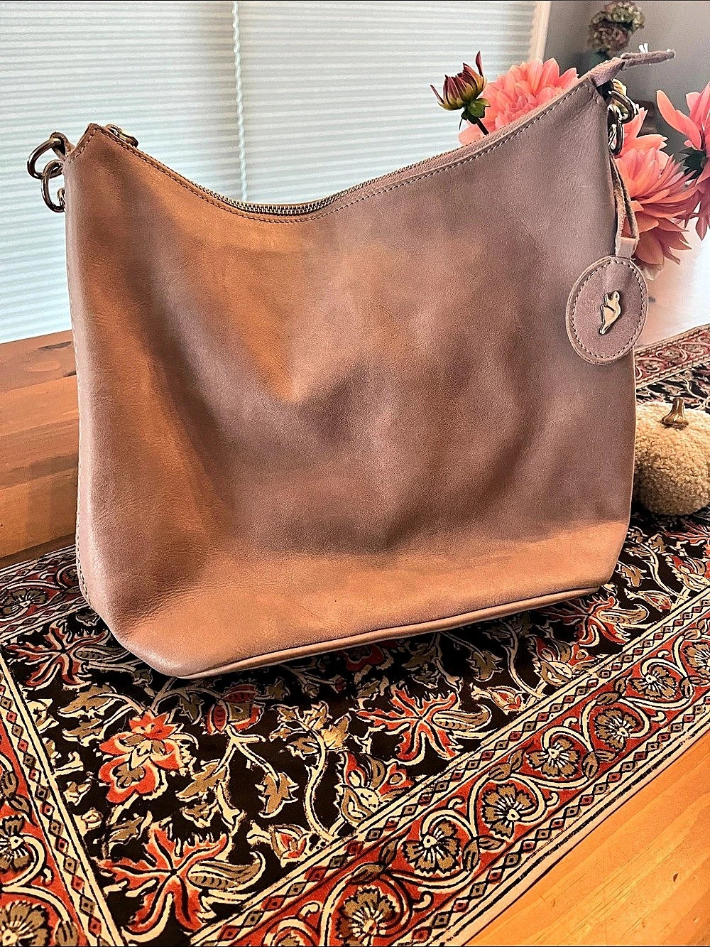 Roots Brushed Leather-Look Shoulder Bag in Blush